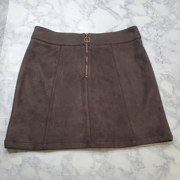 LOVE Riche Mini Skirt Womens Small Charcoal Brown Microsuede Western Embroidery - Picture 14 of 14